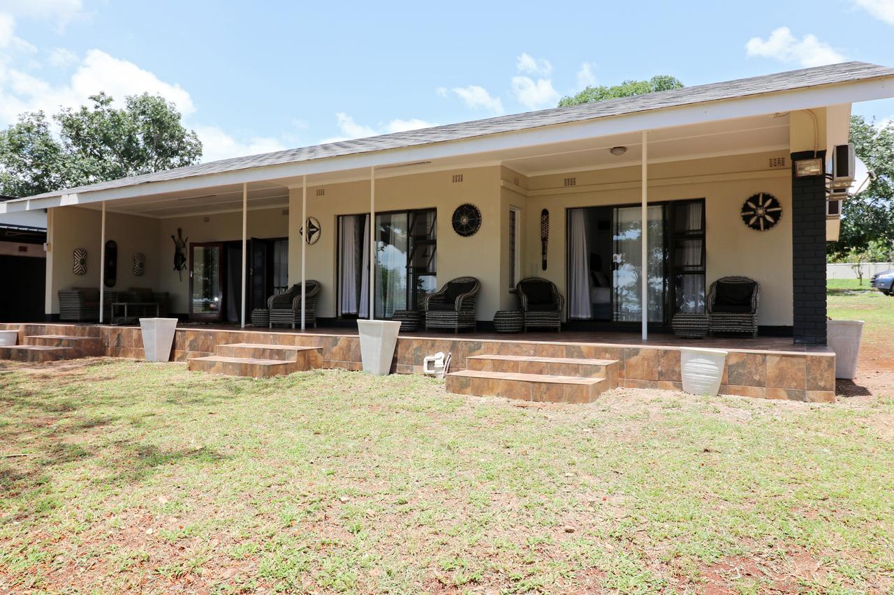 Msitu Kwetu Lodge & Safaris Hluhluwe Bagian luar foto